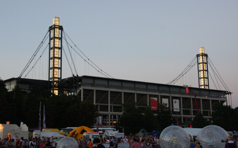 Das KÃ¶lner Rhein-Energie-Stadion
