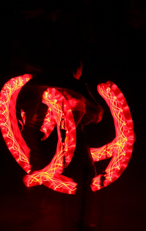 'Xelo' mit leuchtenden Diabolos
