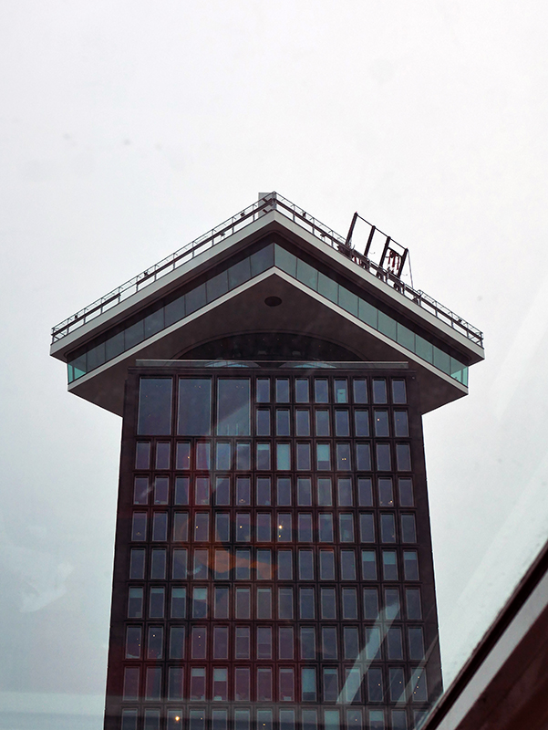 AÂ´DAM Lookout (mit Schaukel auf dem Dach)
