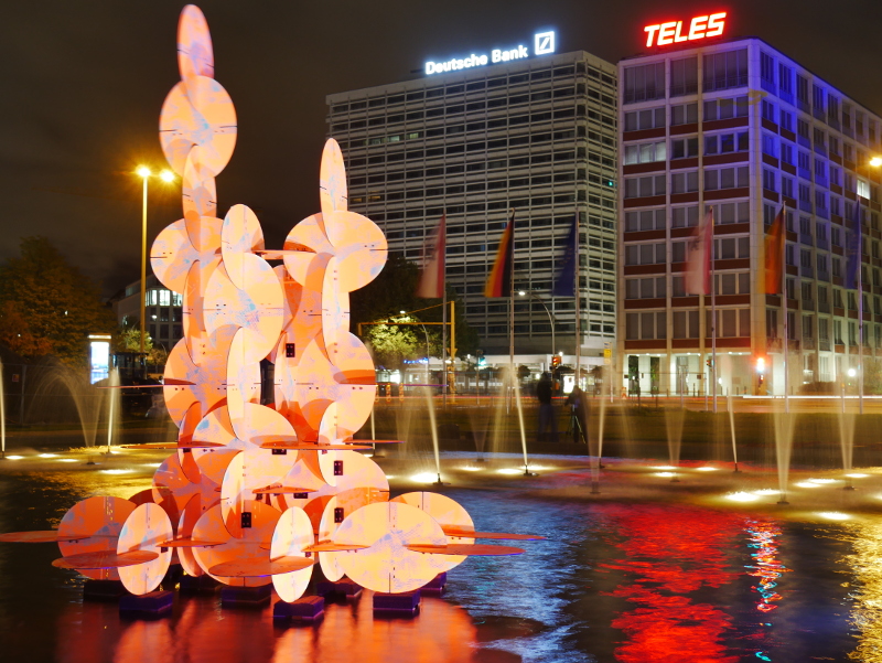 Auf der "Insel" am Ernst-Reuter-Platz
