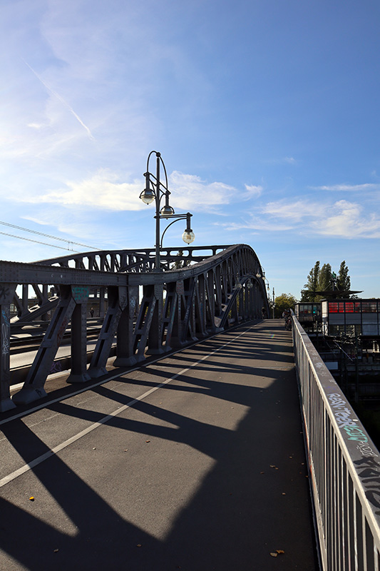 Bornholmer Brücke - dort öffnete sich am 09.November 1989 die Mauer zuerst
