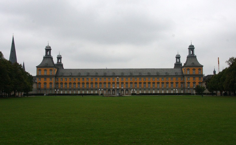 UniversitÃ¤t Bonn
