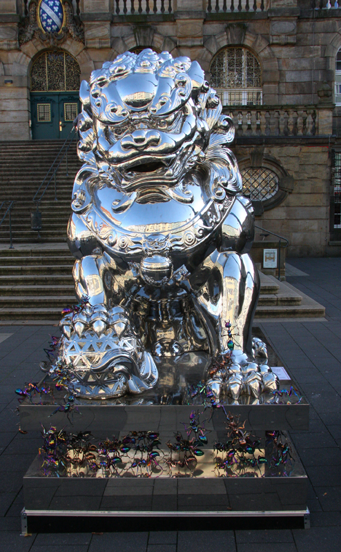 Chen Zhiguang â€“ "Chinesische LÃ¶wen", vor dem Rathaus
