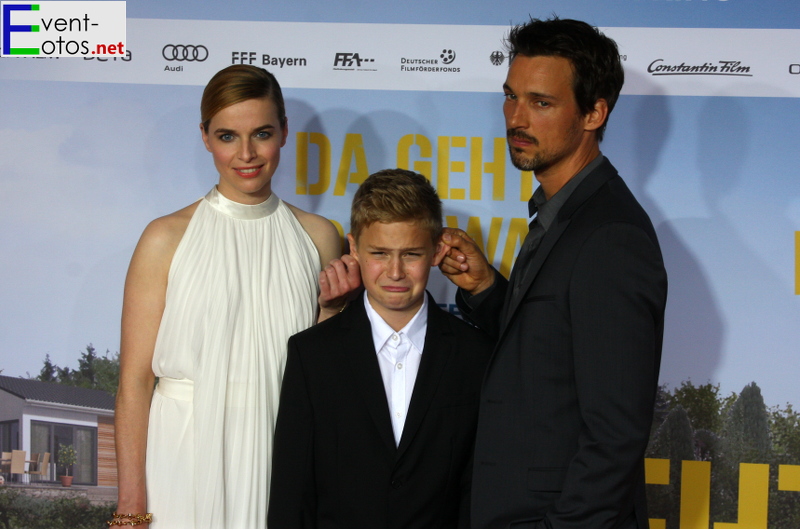 Die "Familie" - Thekla Reuten, Marius Haas, Florian David Fitz 
