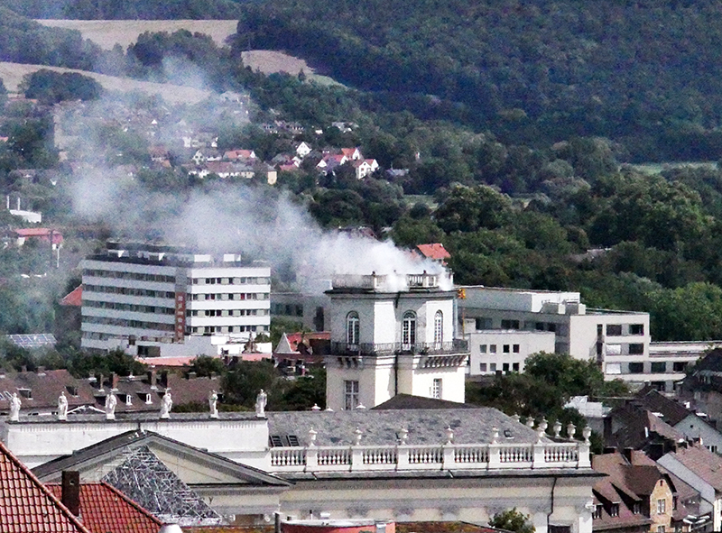 "Expiration Movement" - Zwehrenturm Friedrichsplatz (Daniel Knorr)
