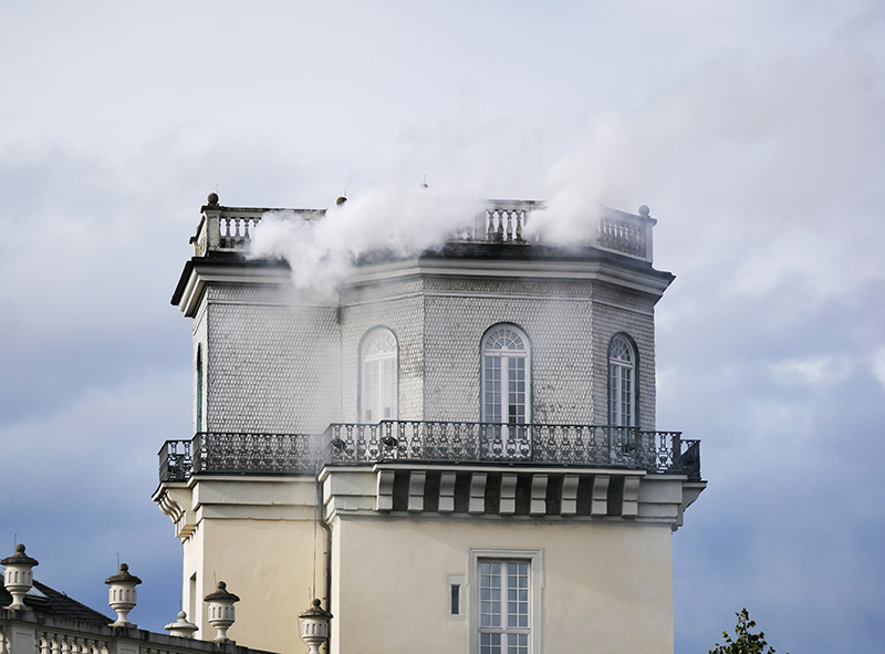 "Expiration Movement" - Zwehrenturm Friedrichsplatz (Daniel Knorr)
