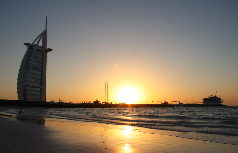 Sonnenuntergang am Jumeira Beach
