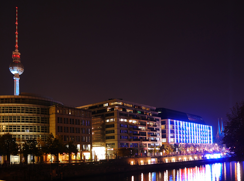 Blick von der Museumsinsel Richtung Alex und Nikolaiviertel
