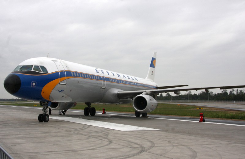 Eine alte Boeing der Lufthansa 
