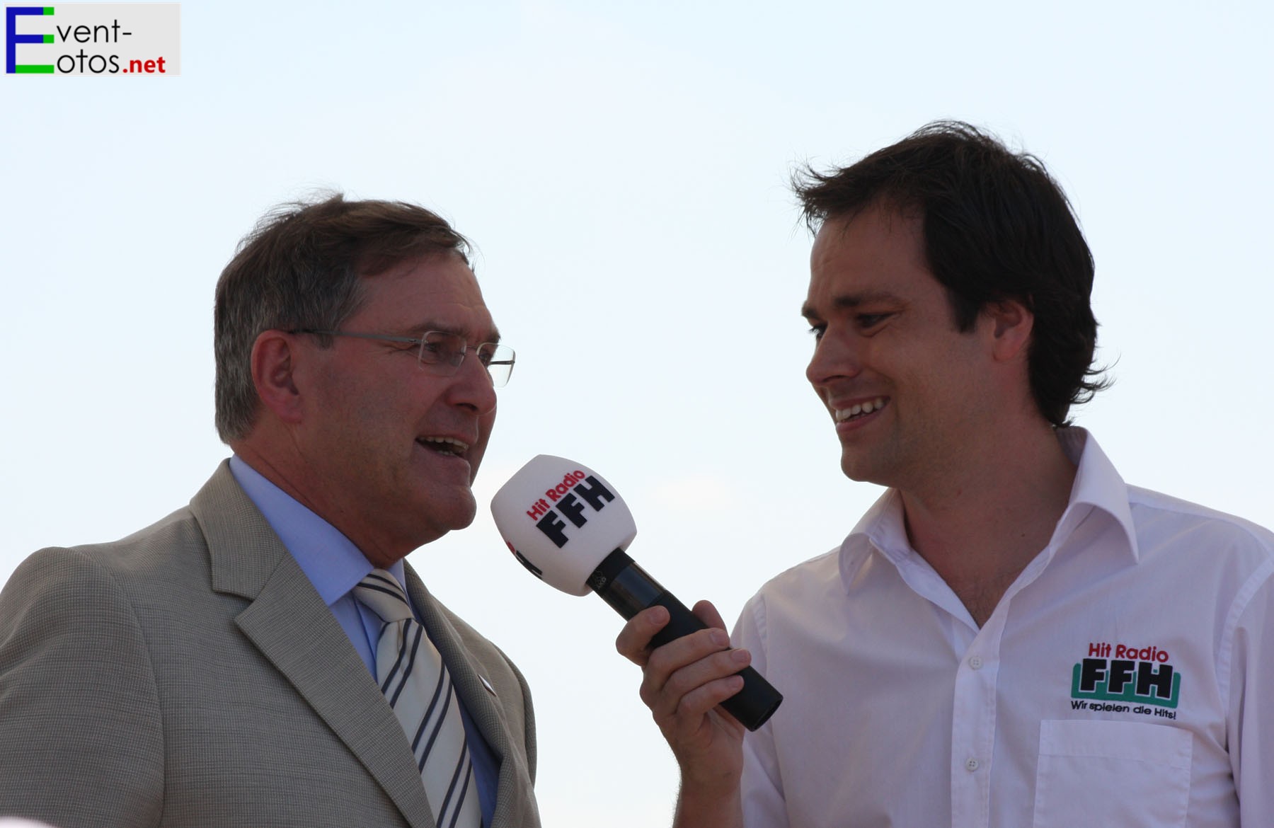 Verteidigungsminister Franz-Josef Jung im Interview mit FFH-Moderator Daniel Fischer 
