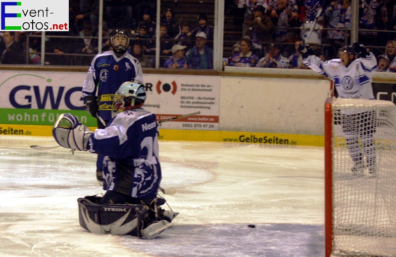 Tor fÃ¼r die Kassel Huskies
