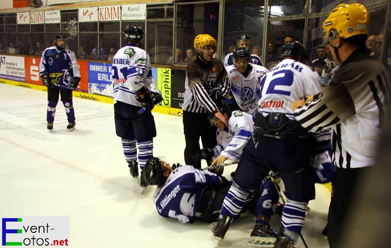 SchlÃ¤gereien gehÃ¶ren zum Eishockey
