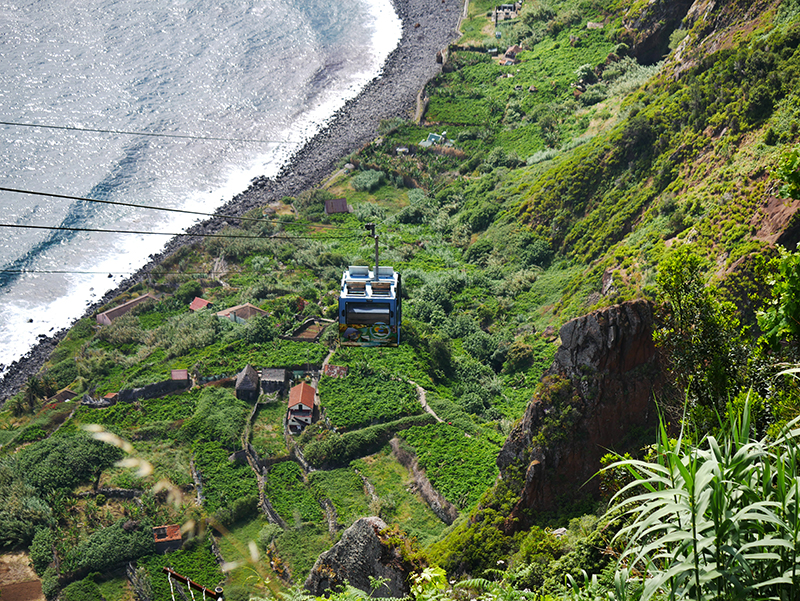 Seilbahnfahrt mit der Santana Cable Car
