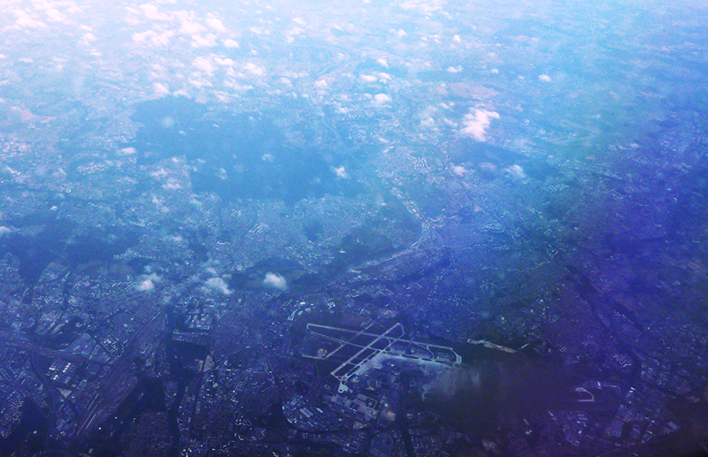SÃ¼d-Paris mit Airport Orly aus der Luft
