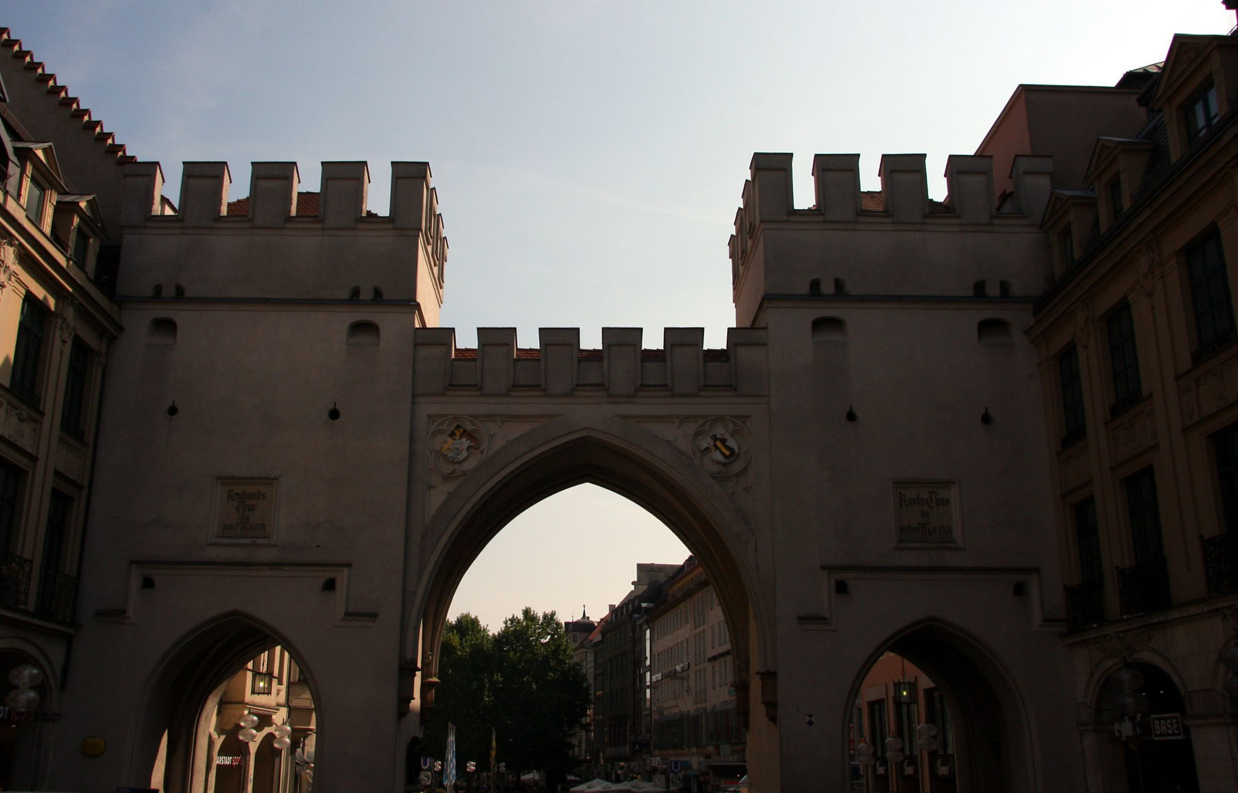 Tor zur City am Stachus
