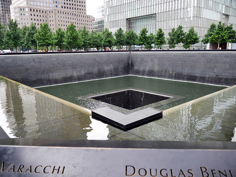9/11 Memorial Pool (ehemaliges World Trade Center)
