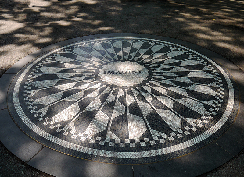 John Lennon Memeorial 'Imagine' im Central Park
