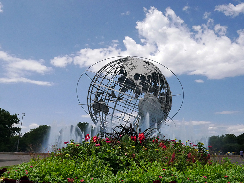 Unisphere Queens - Hier krachte in "Men in Black 2" ein Ufo hinein...
