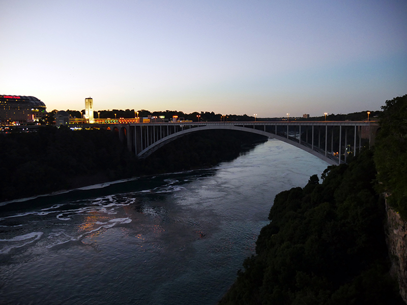 Rainbow-Bridge
