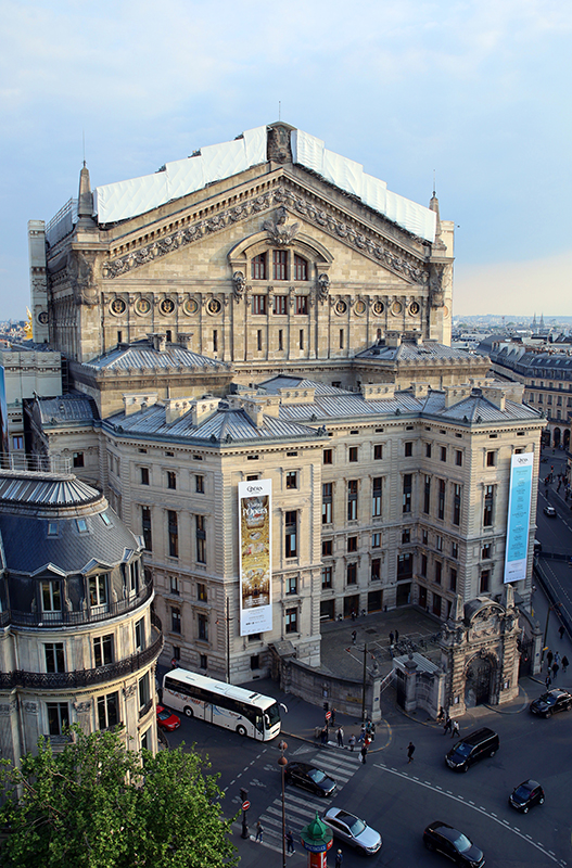 OpÃ©ra Garnier vom Dach der Galerie Lafayette aus gesehen
