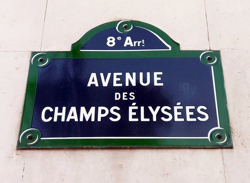 StraÃŸenschild Champs ElysÃ©es
