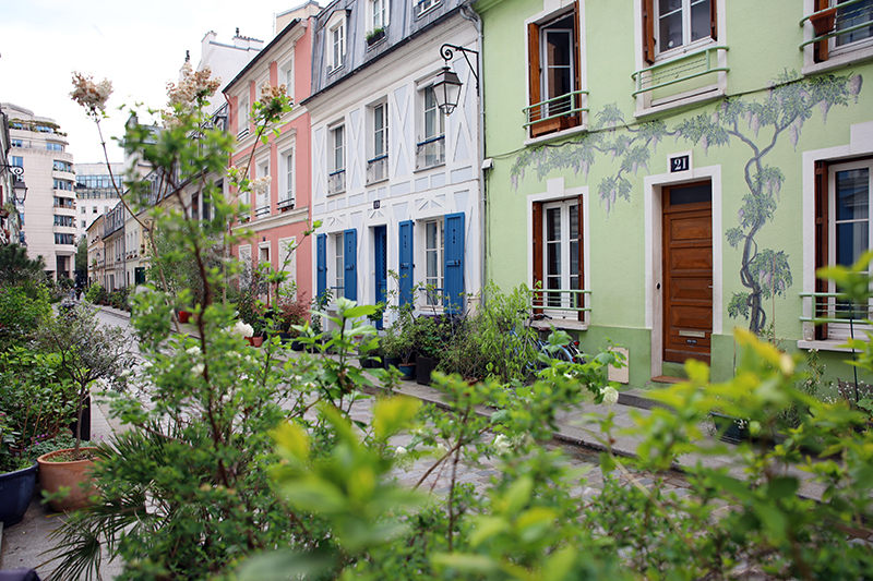 Rue Cremieux
