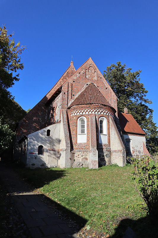 Älteste Kirche Rügens in Altenkirchen aus dem Jahr 1168
