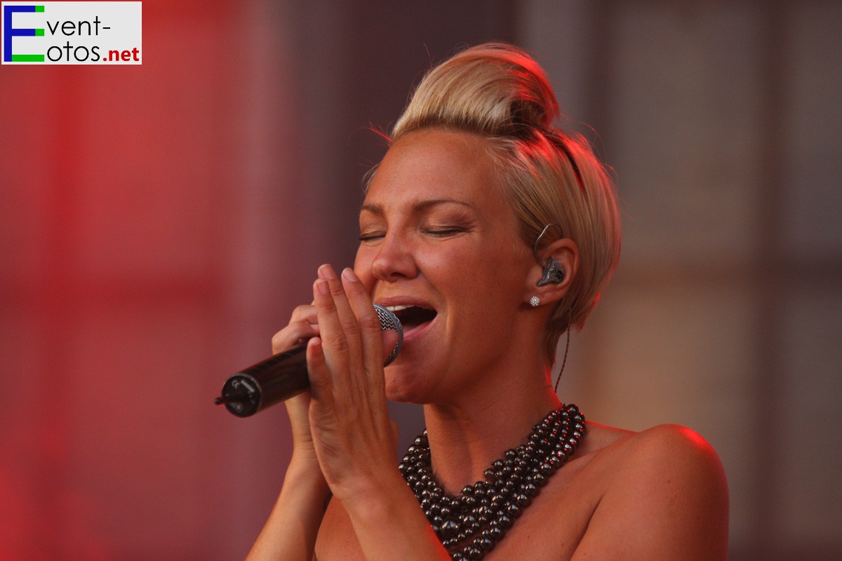 Kate Ryan
