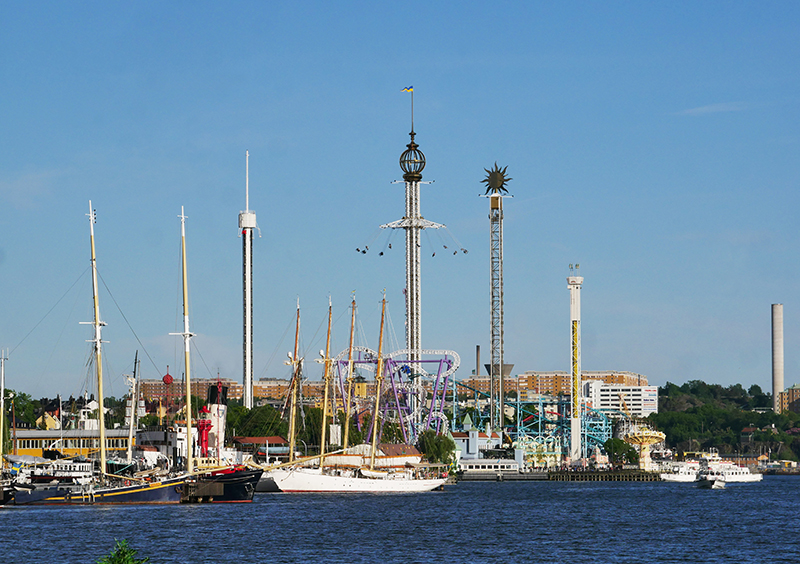 Blick auf GrÃ¶na Lund (VergnÃ¼gungspark)
