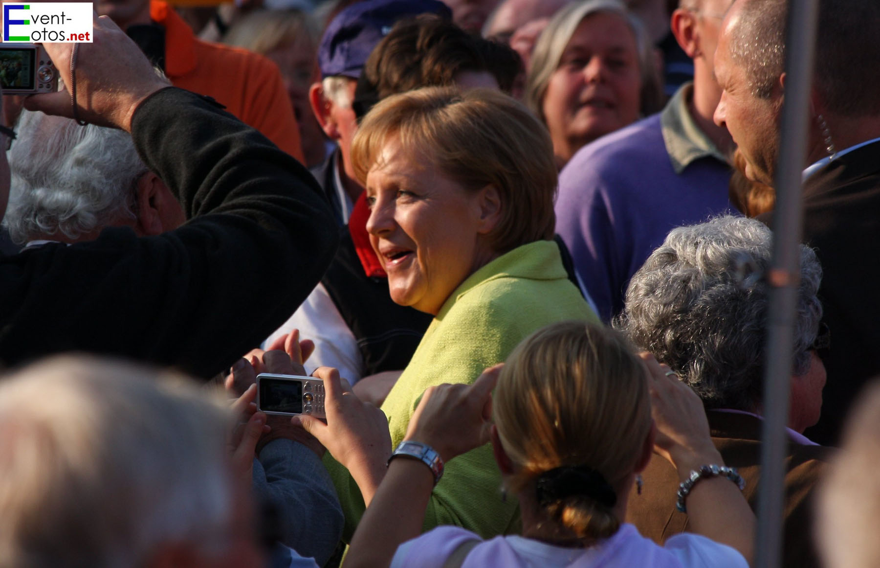 Angela Merkel (CDU)
