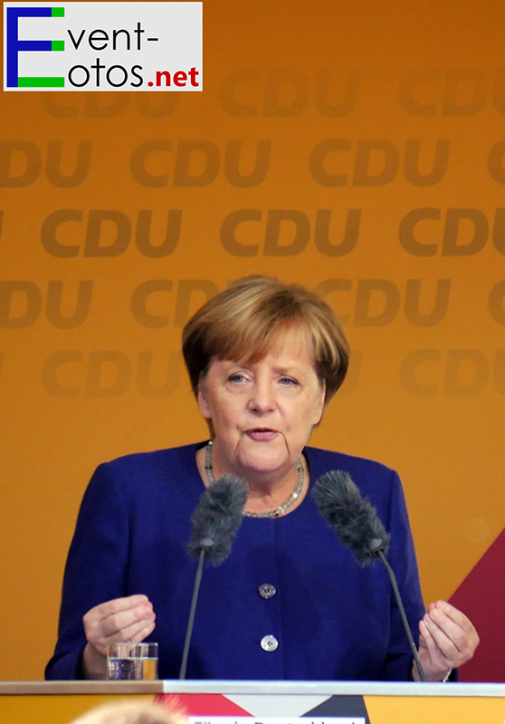 Angela Merkel (CDU) auf dem Domplatz in Fritzlar
