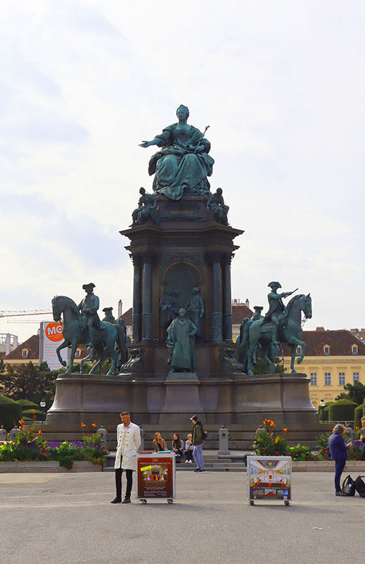 Denkmal Maria-Theresia
