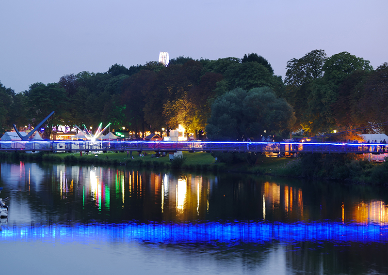 Blick auf die DrahtbrÃ¼cke und Zisselmeile
