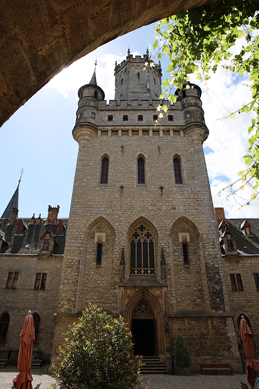 Welfenschloss Marienburg bei Pattensen
